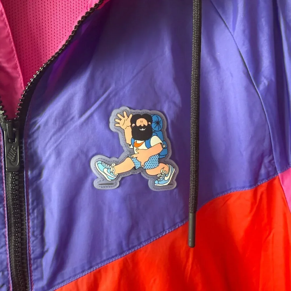 Men's L Nike Sportswear Heritage Windrunner Jacket